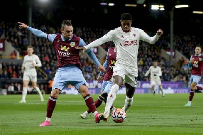 Nhận định MU vs Burnley, 21h00 ngày 27/4 Nhận định MU vs Burnley, 21h00 ngày 27/4